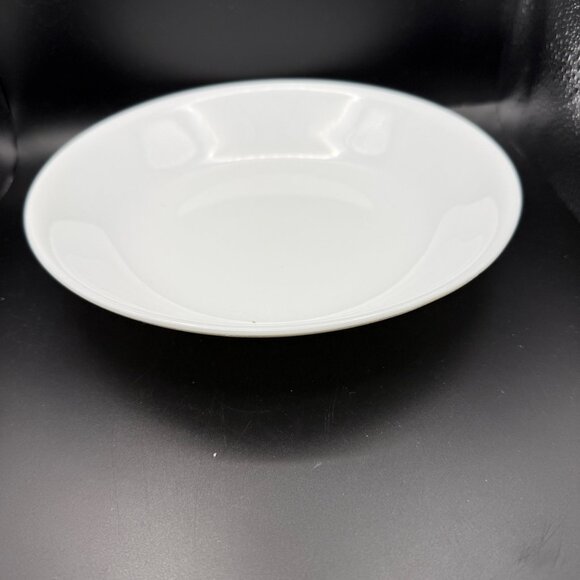 Corelle By Corning White 8.5" Shallow Soup Pasta Serving Bowl Made In USA - Picture 2 of 4